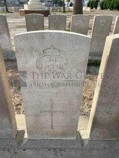 BAGHDAD (NORTH GATE) WAR CEMETERY - CANDY, W